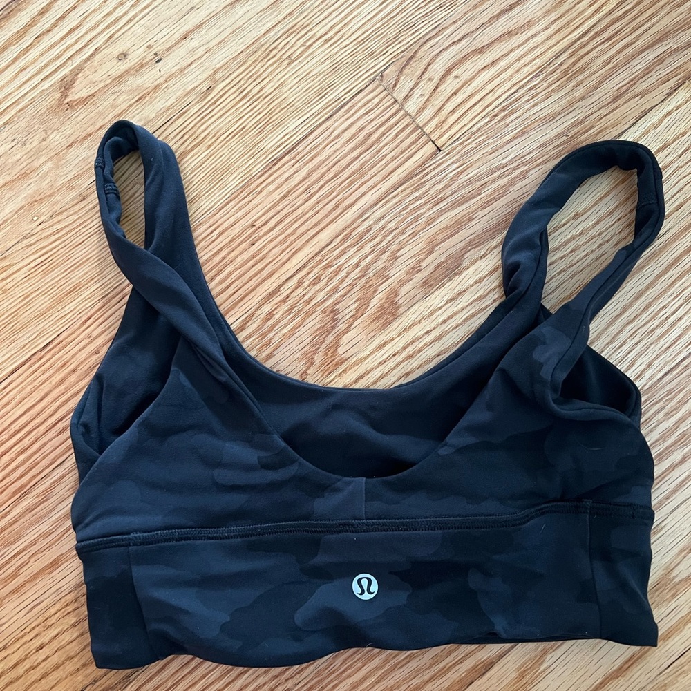 Lululemon Align Reversible Bra Light Support Size 4 - Picture 10 of 11